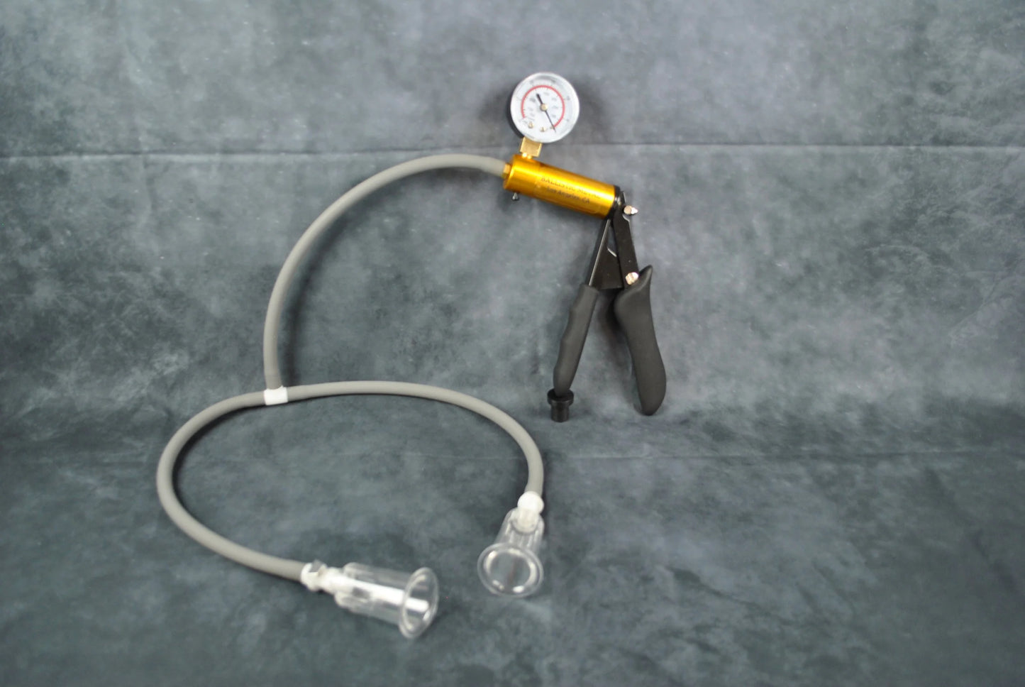 Nipple Pump Sucker Starter Kit with Pumping Handle (8 cylinders incl)